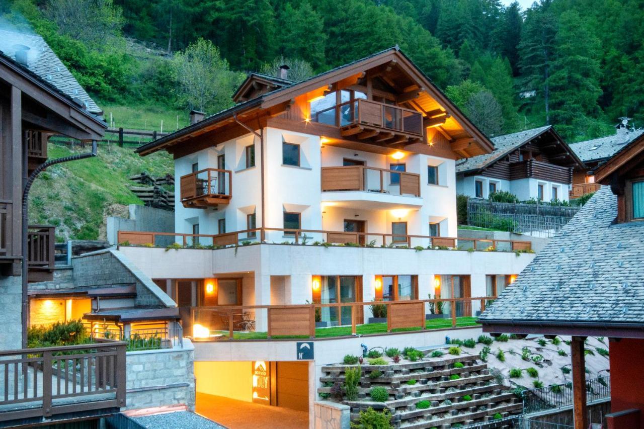 Bormio N'Joy Hotel Exterior photo